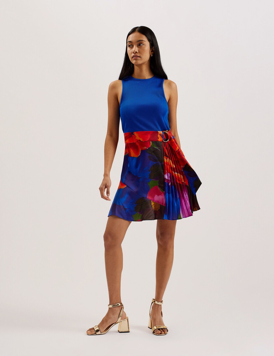 sandiyy - vestido mini plisado estampado con cuerpo de punto