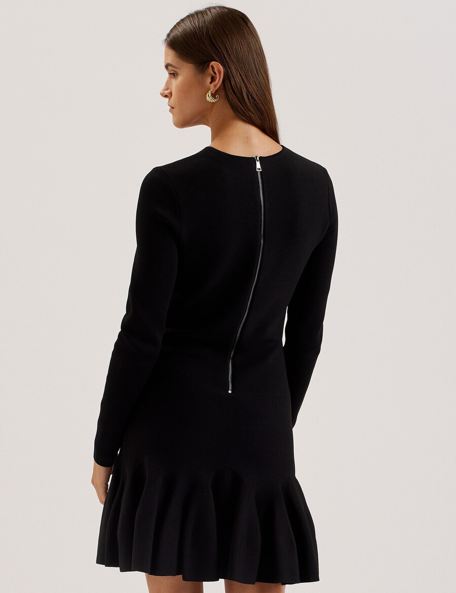 loisss - vestido mini de punto de manga larga con volante en el dobladillo