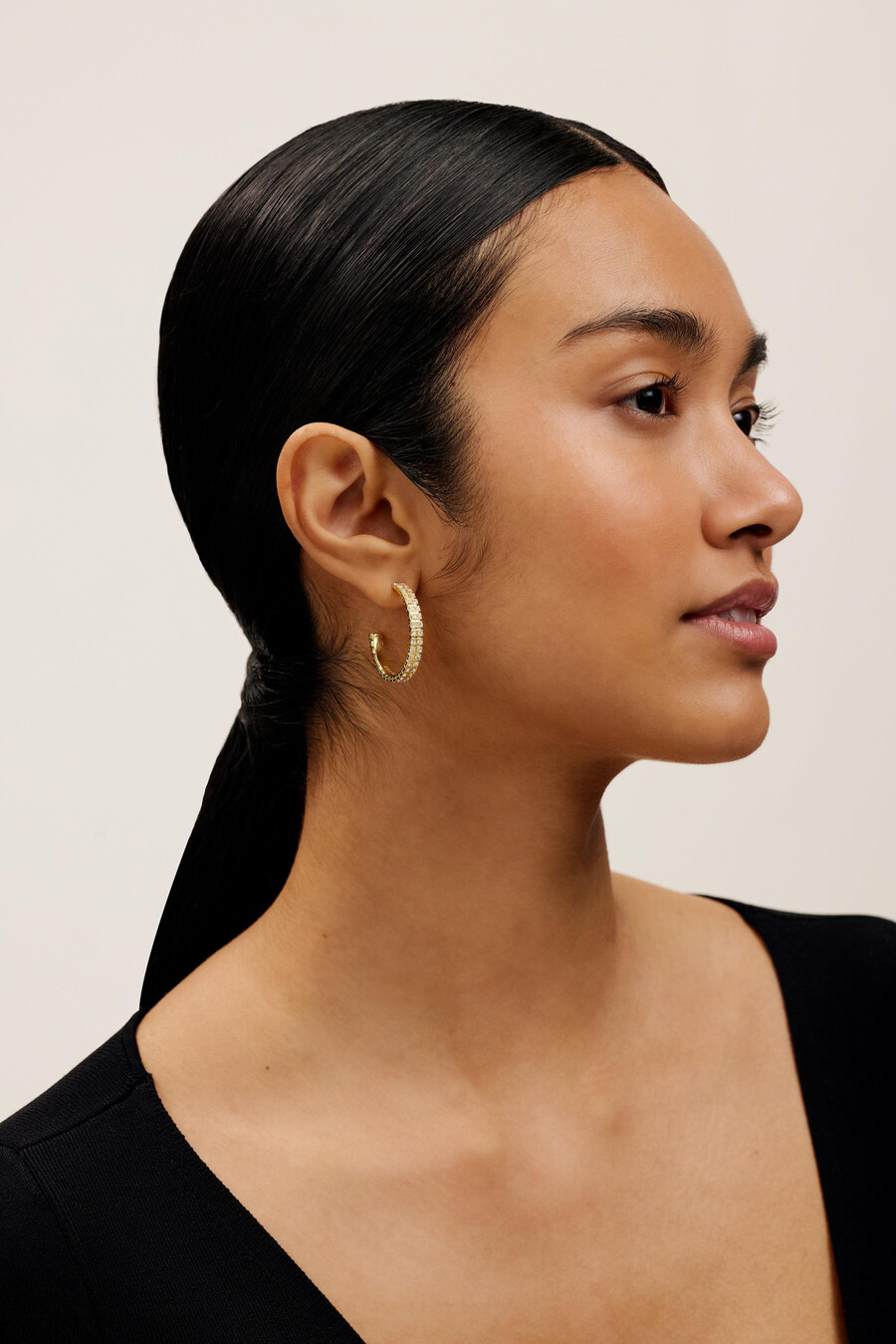 pendientes medianos de aro con doble cristal