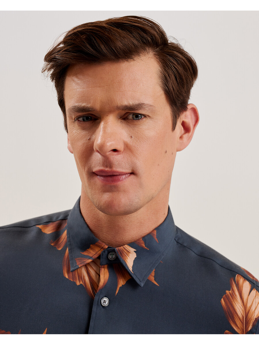 coltons - camisa de lyocell de manga larga con estampado de hojas