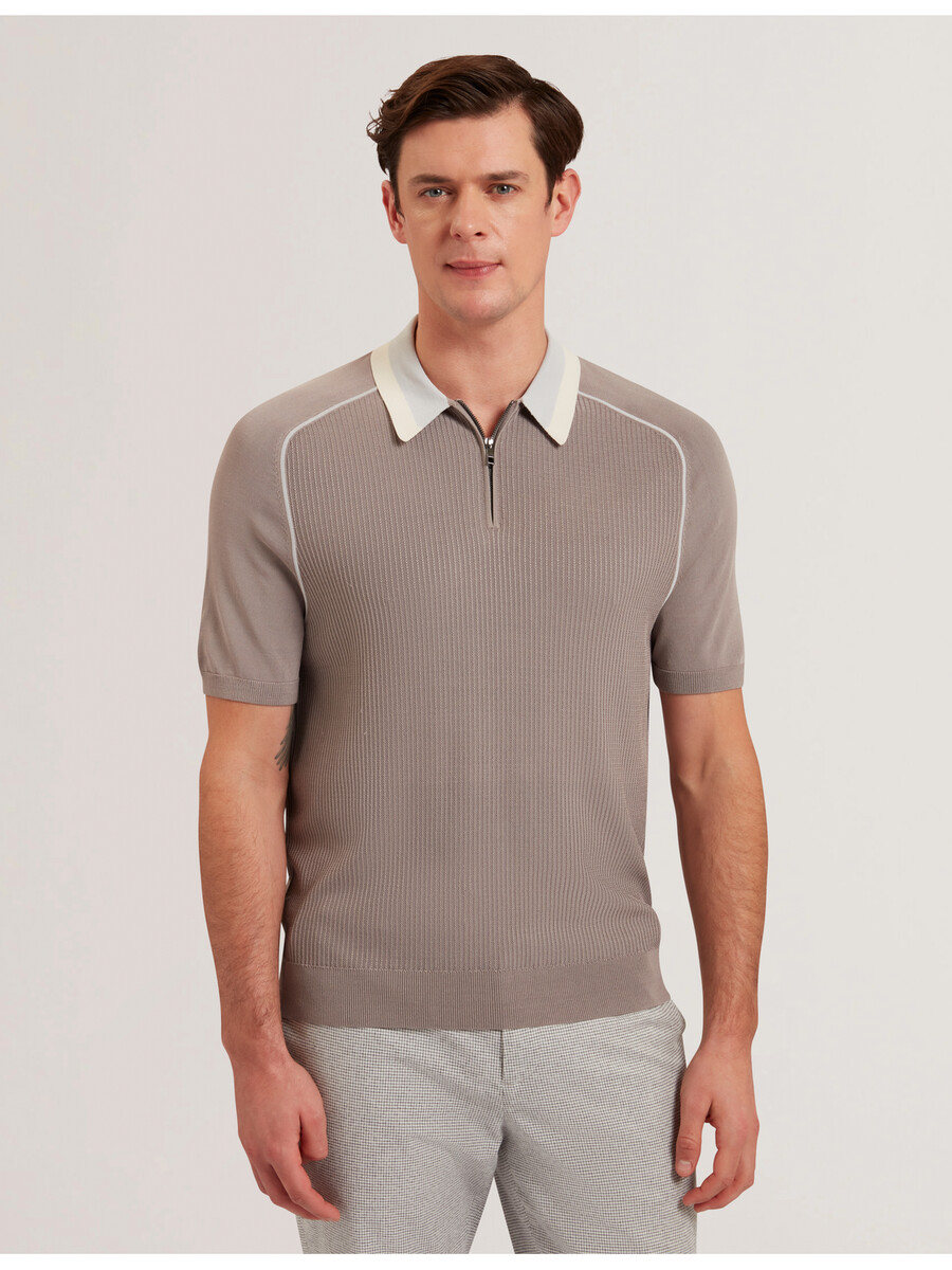 paxto - polo texturizado con cremallera y cuello a rayas