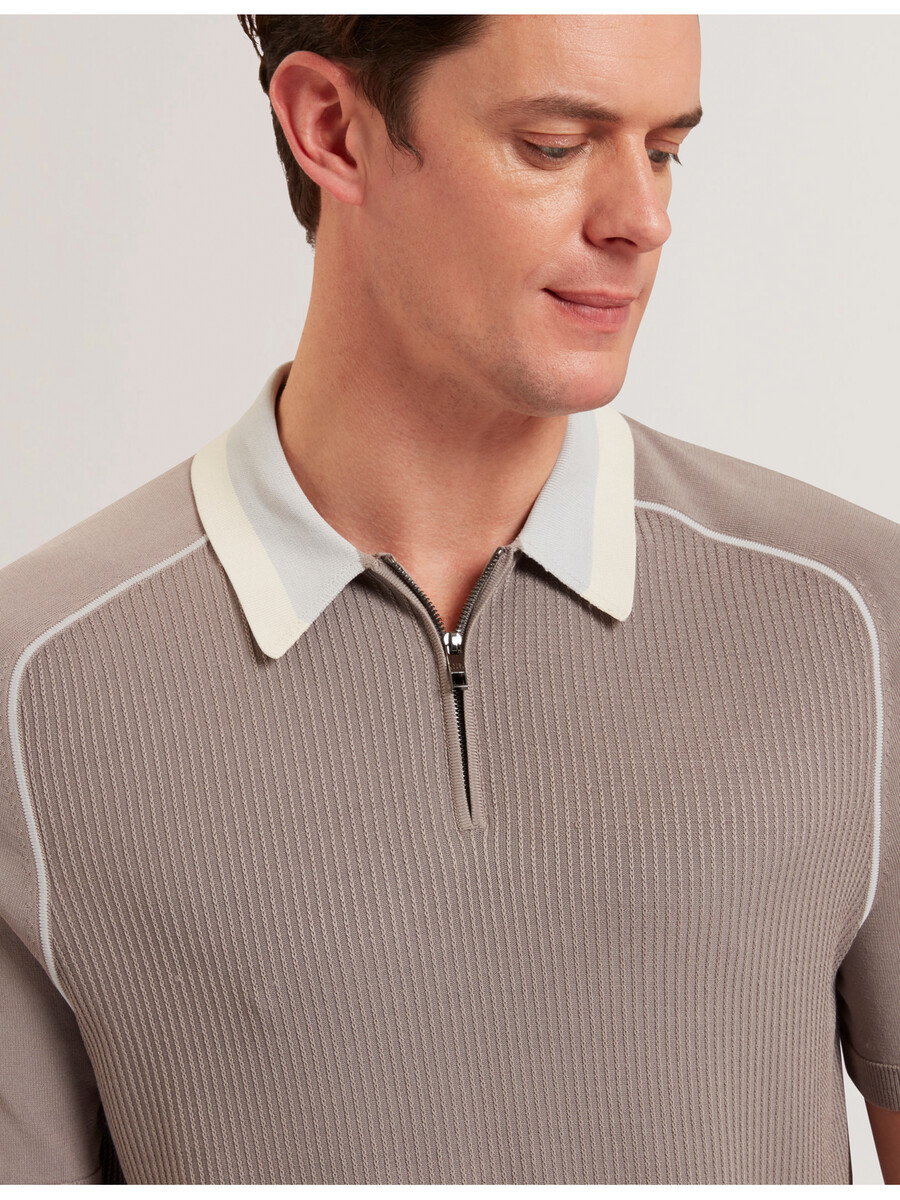 paxto - polo texturizado con cremallera y cuello a rayas