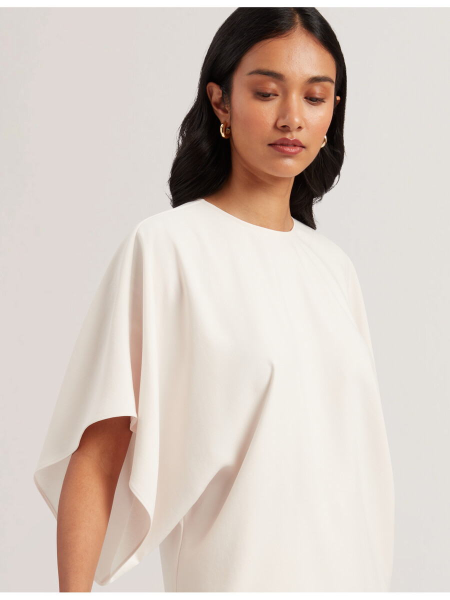 cherika - blusa tejida de manga corta con estampado de murciélago