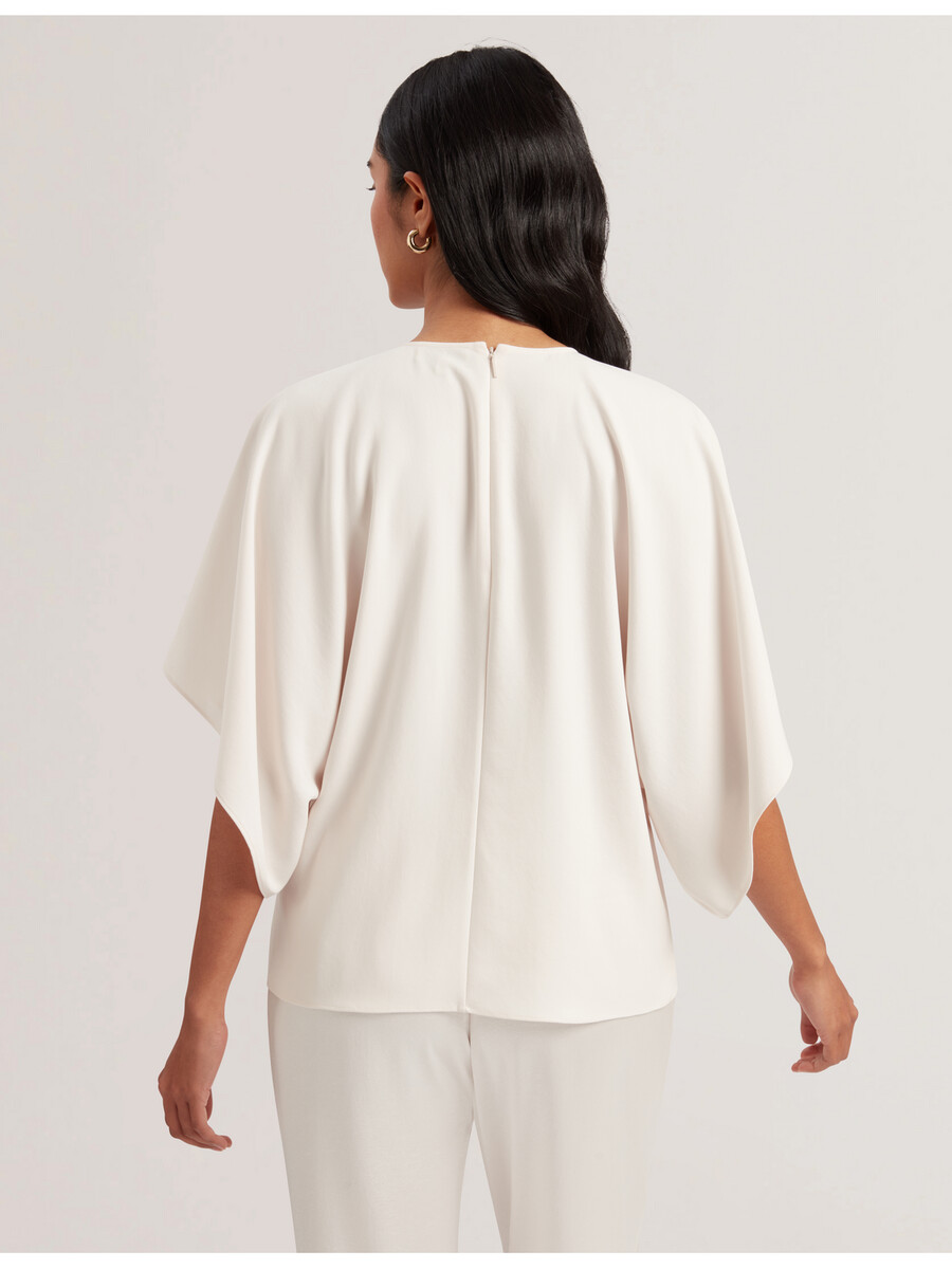 cherika - blusa tejida de manga corta con estampado de murciélago