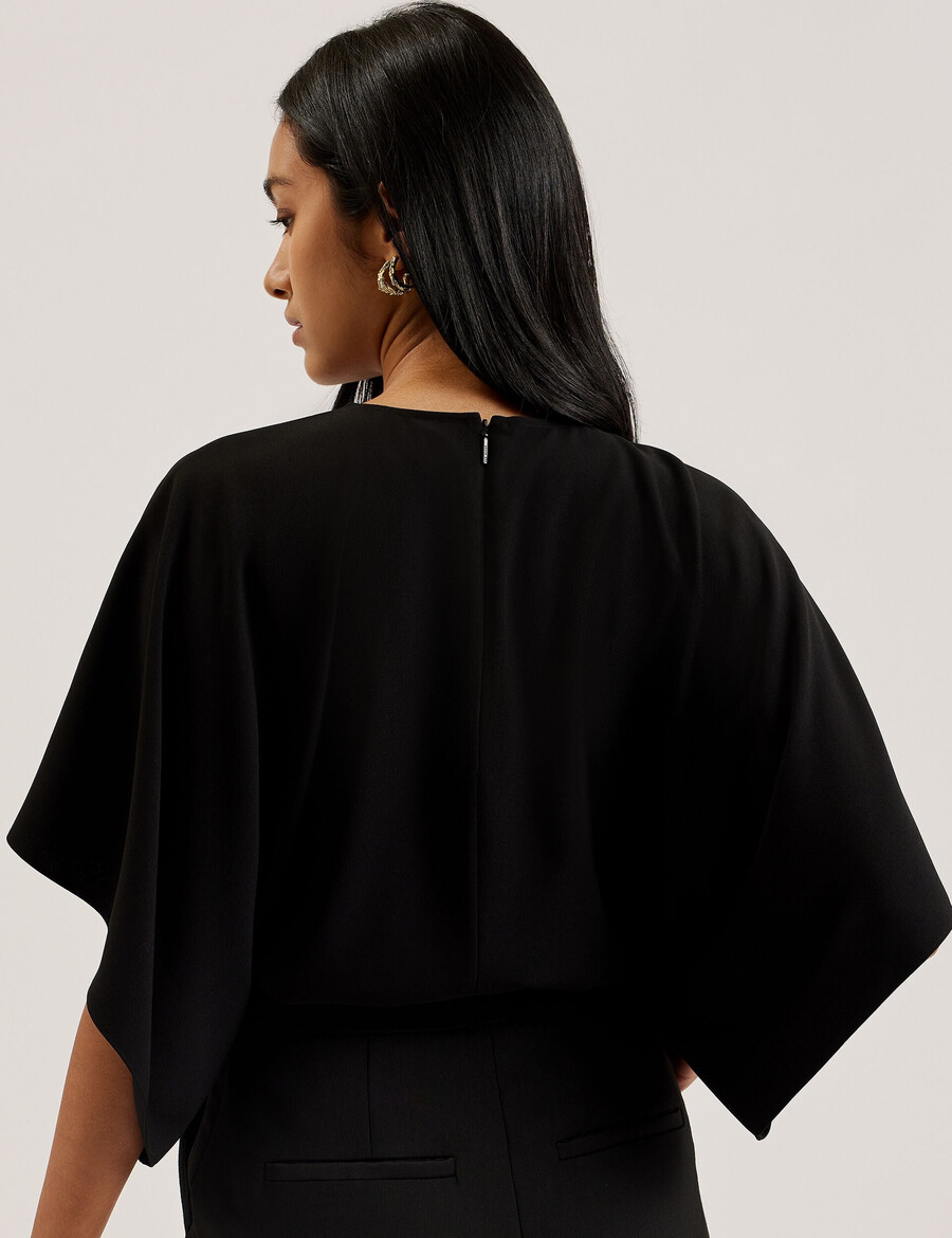 cherika - blusa tejida de manga corta con estampado de murciélago